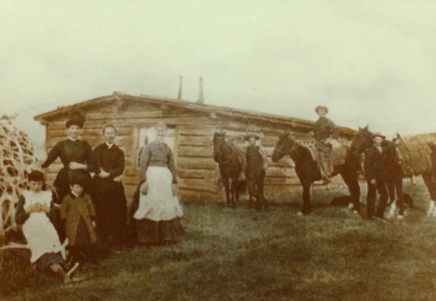 The homestead of Asa and Ellen Palmer near Collbran, Colorado. Photo # F0712.0001, Lloyd Files Research Library.